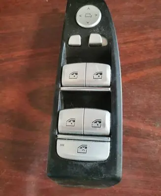 BMW 7 G11 G12 Electric window control switch 9382502 221015
