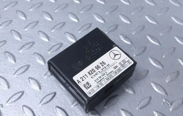 Mercedes-Benz E W211 Alarm control unit/module A2118209626 2118209626