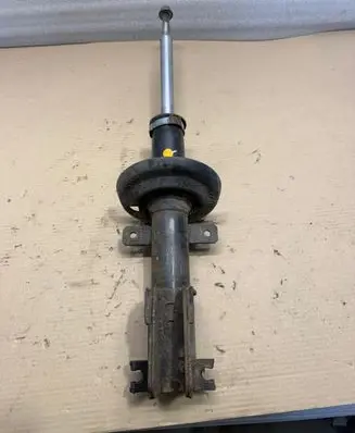 Renault Trafic III (X82) Front shock absorber/damper