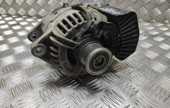 Opel Signum Generator/alternator 13125525