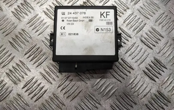Opel Zafira A Comfort/convenience module 24437076 F005V00155 021838