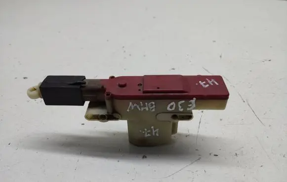 BMW 3 E30 Central locking motor 654321