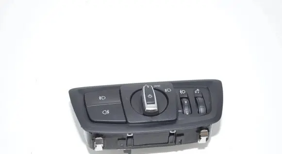 BMW X1 F48 F49 Light switch 6847525 61316847525 61319393610