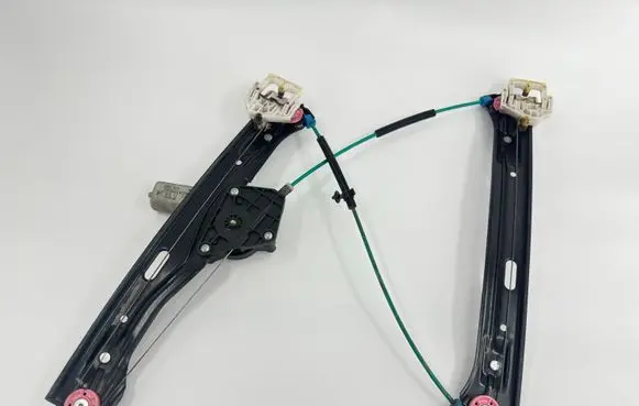 BMW 1 F20 F21 Front door window regulator with motor 7242561