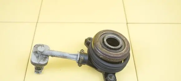 Smart ForTwo III C453 Clutch slave cylinder 306204607R 281910
