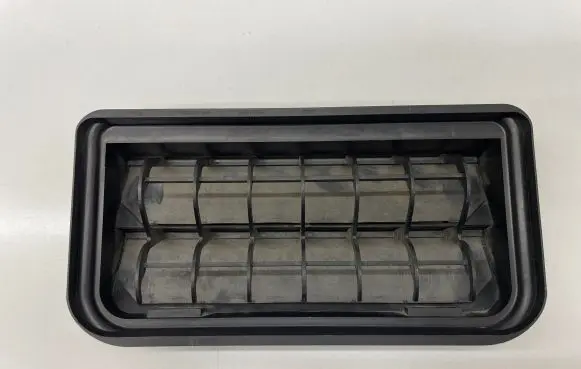 Volkswagen Jetta V Quarter panel pressure vent 3C0819465