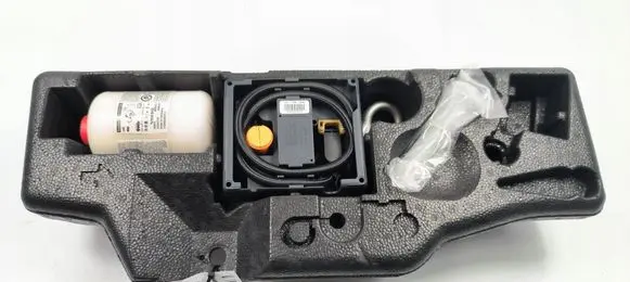 Volvo V60 Tool set 