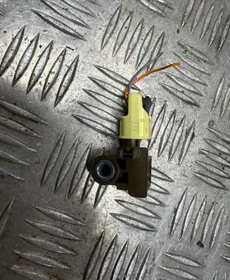 Hyundai Santa Fe Airbag deployment crash/impact sensor 95920s1100