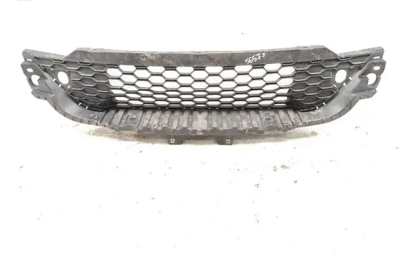 Iveco Daily 6th gen Front bumper lower grill 5801529764