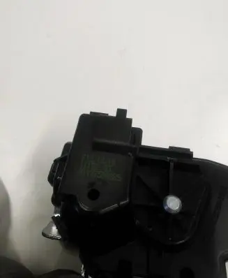 Mercedes-Benz C W205 Loading door lock A1177589005