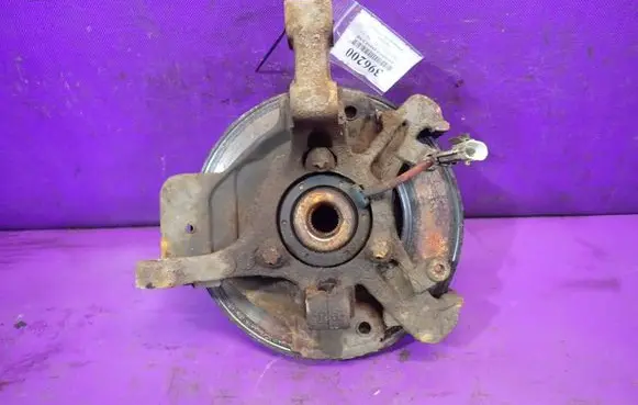 Opel Astra G Front wheel hub spindle knuckle