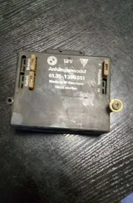 BMW 5 E34 Tow bar trailer control unit/module 1390351