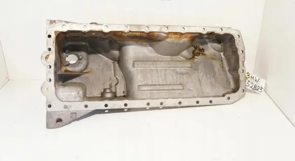 BMW 5 E60 E61 Oil sump 7552414