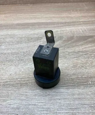 Renault Laguna I Other relay 7700867456