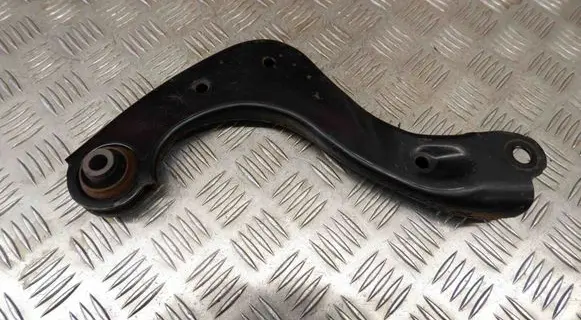 Toyota C-HR I Rear upper control arm/wishbone 48770F4010