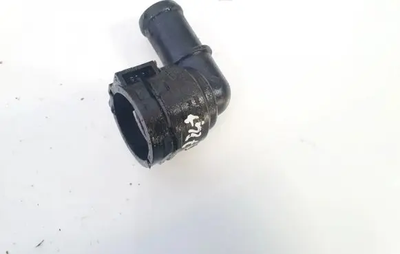 Volkswagen Golf V Engine coolant pipe/hose