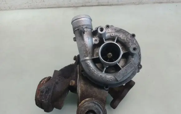 Peugeot 807 Turbo 7136673 9644384130