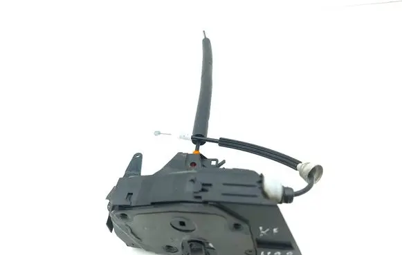 Jaguar XE Front door lock C36987104