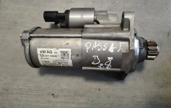 Audi A4 S4 B8 8K Starter motor 02E911022H