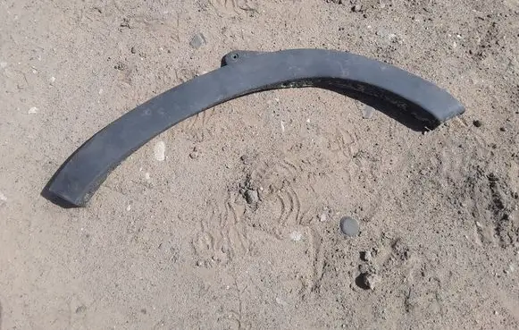 Renault Master II Front arch trim 8200197107
