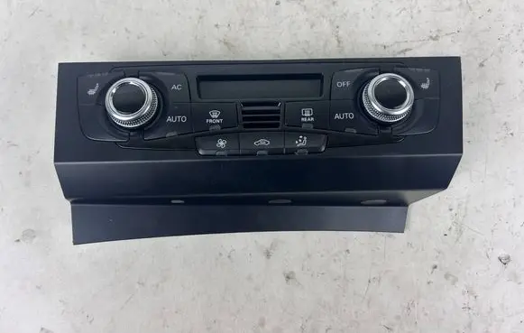 Audi RS5 Climate control unit 8K1820043T