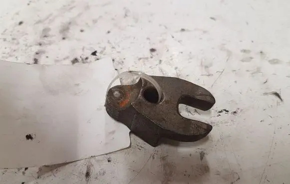Citroen DS3 Fuel Injector clamp holder