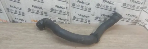 Volkswagen PASSAT B6 Coolant pipe/hose 1234