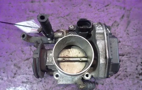 Skoda Octavia Mk1 (1U) Throttle body valve 06A133064H