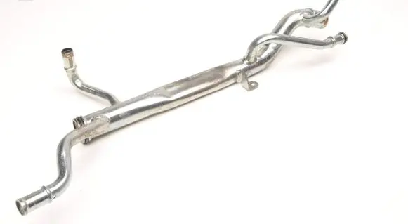 Volvo XC70 Engine coolant pipe/hose 