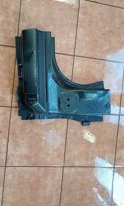 Mazda 3 II Sill