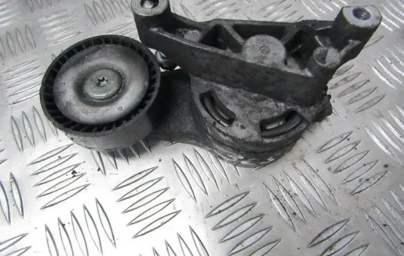 Audi A3 S3 8P Generator/alternator belt tensioner 03G903315