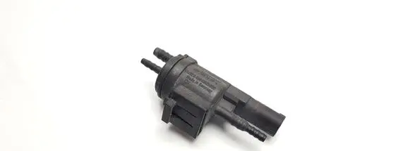 Mercedes-Benz S W220 Vacuum valve 0025401497