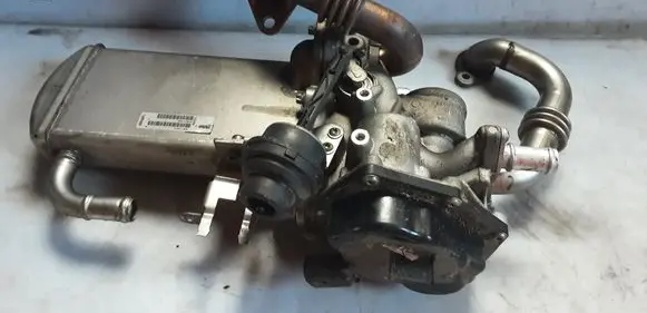 Audi A4 S4 B8 8K EGR valve cooler V29009970E 03L131512DNV110 2633002732