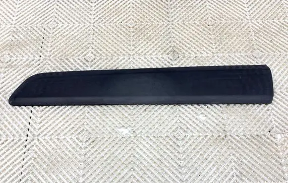 Peugeot Partner Front door trim (molding) 9682859377