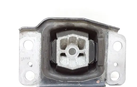 Volvo S80 Engine mount bracket 30680699 30680700 6G917M121