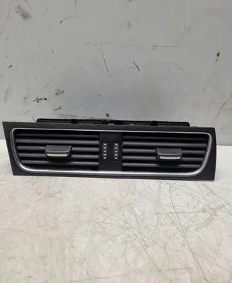 Audi A4 S4 B8 8K Dash center air vent grill 8T1820951B