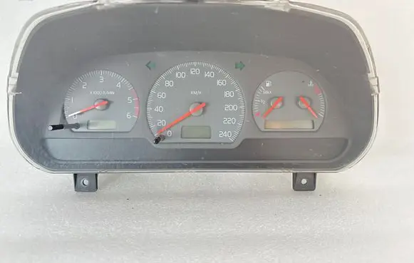 Volvo S40, V40 Speedometer (instrument cluster) 431586A