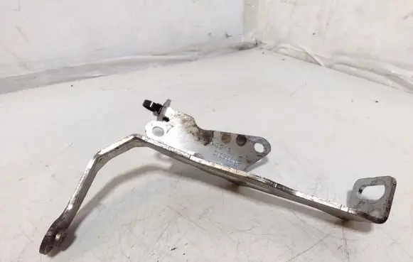 Ford C-MAX II EGR valve cooler bracket 31358502
