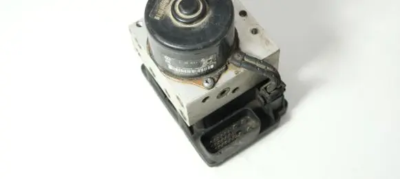 Audi A3 S3 8L ABS Pump 1J0614117A 1J0907379