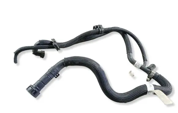 BMW 5 F10 F11 Fuel line pipe 7810788 11884410