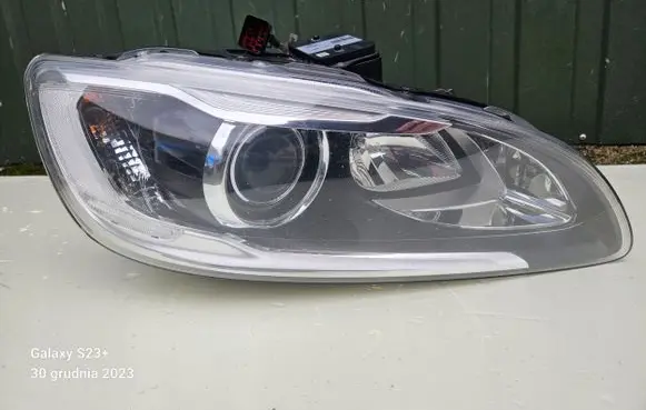 Volvo S60 Headlight/headlamp