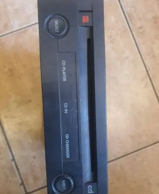 CD/DVD changer