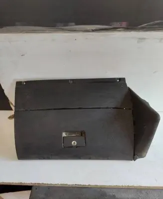 Volkswagen Golf IV Glove box 1J1857101A 5503201 1T1857104A