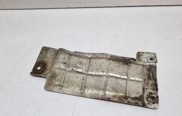 BMW X3 F25 Heat shield in engine bay 7241250