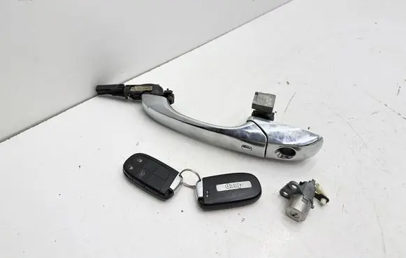 Jeep Grand Cherokee Front door exterior handle 04589881AK 3704 0506GG