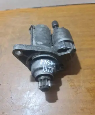 Volkswagen PASSAT B7 Starter motor 0AM911023B TS12ER20 0303092289