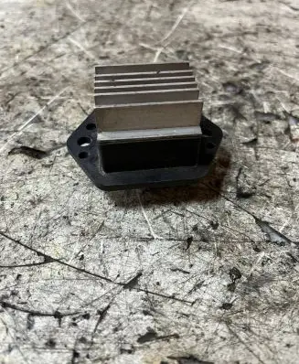 KIA Carnival Heater blower motor/fan resistor KV29L04