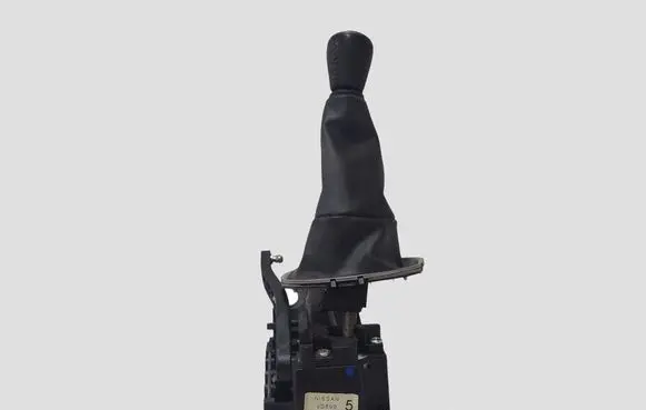 Nissan X-Trail T31 Gear shifter/selector 50157060