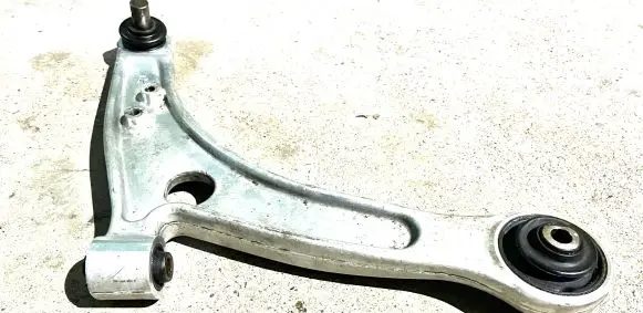 Mitsubishi Lancer Evolution Front lower control arm/wishbone MR554814