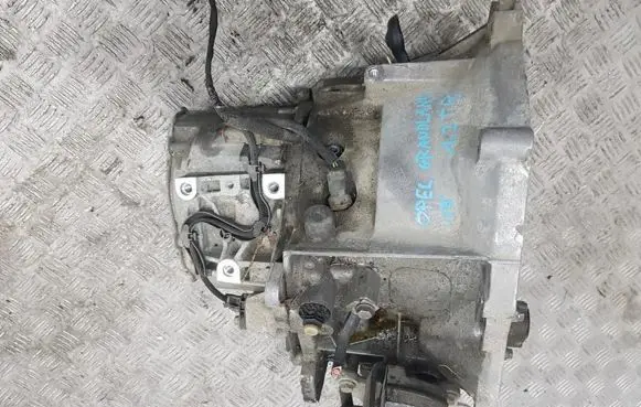 Opel Grandland X Manual 5 speed gearbox
